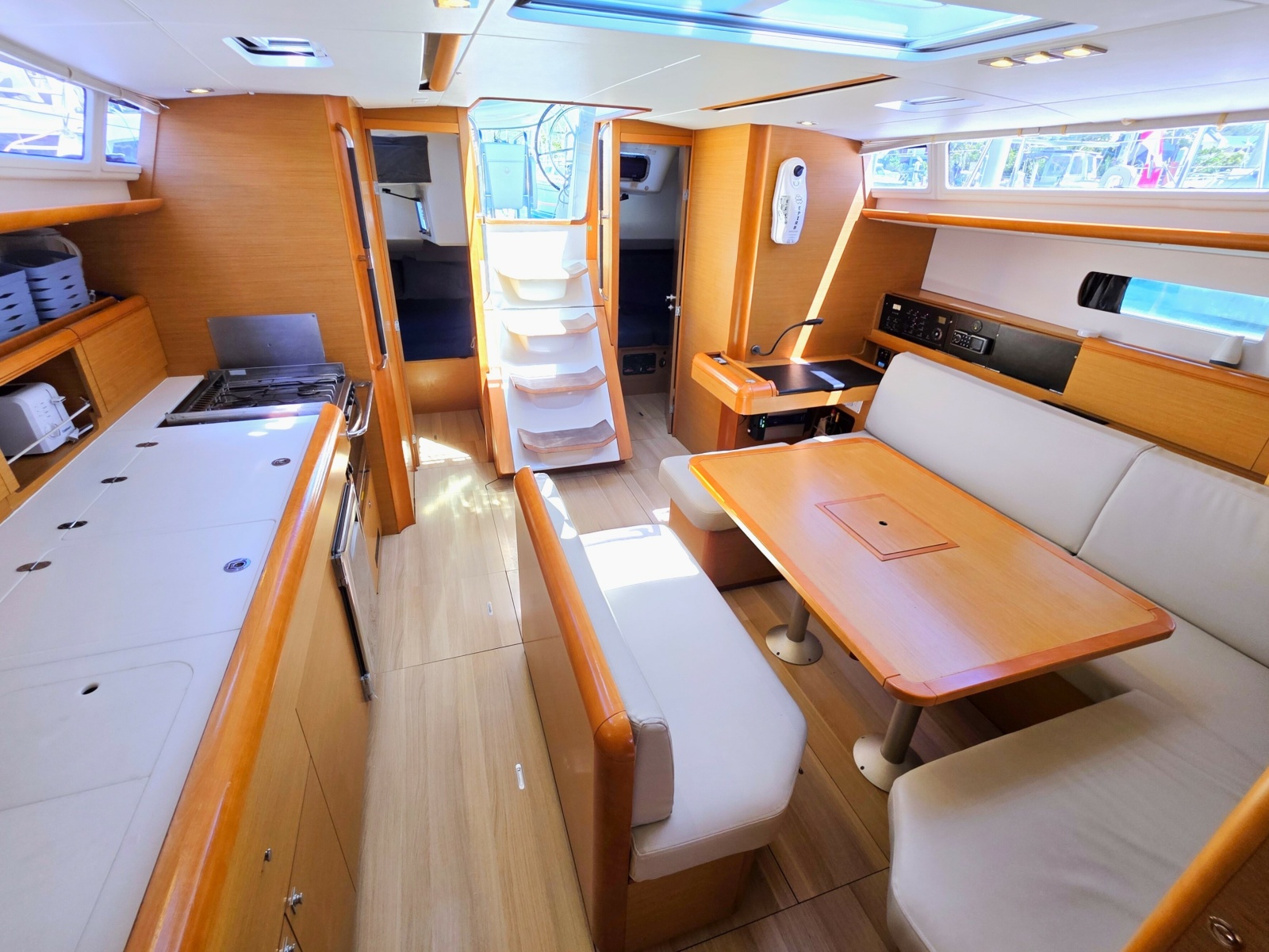 2016 Jeanneau Sun Odyssey 479 na sprzedaż (photo 21)