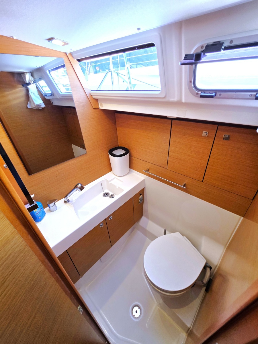 2016 Jeanneau Sun Odyssey 479 na sprzedaż (photo 23)