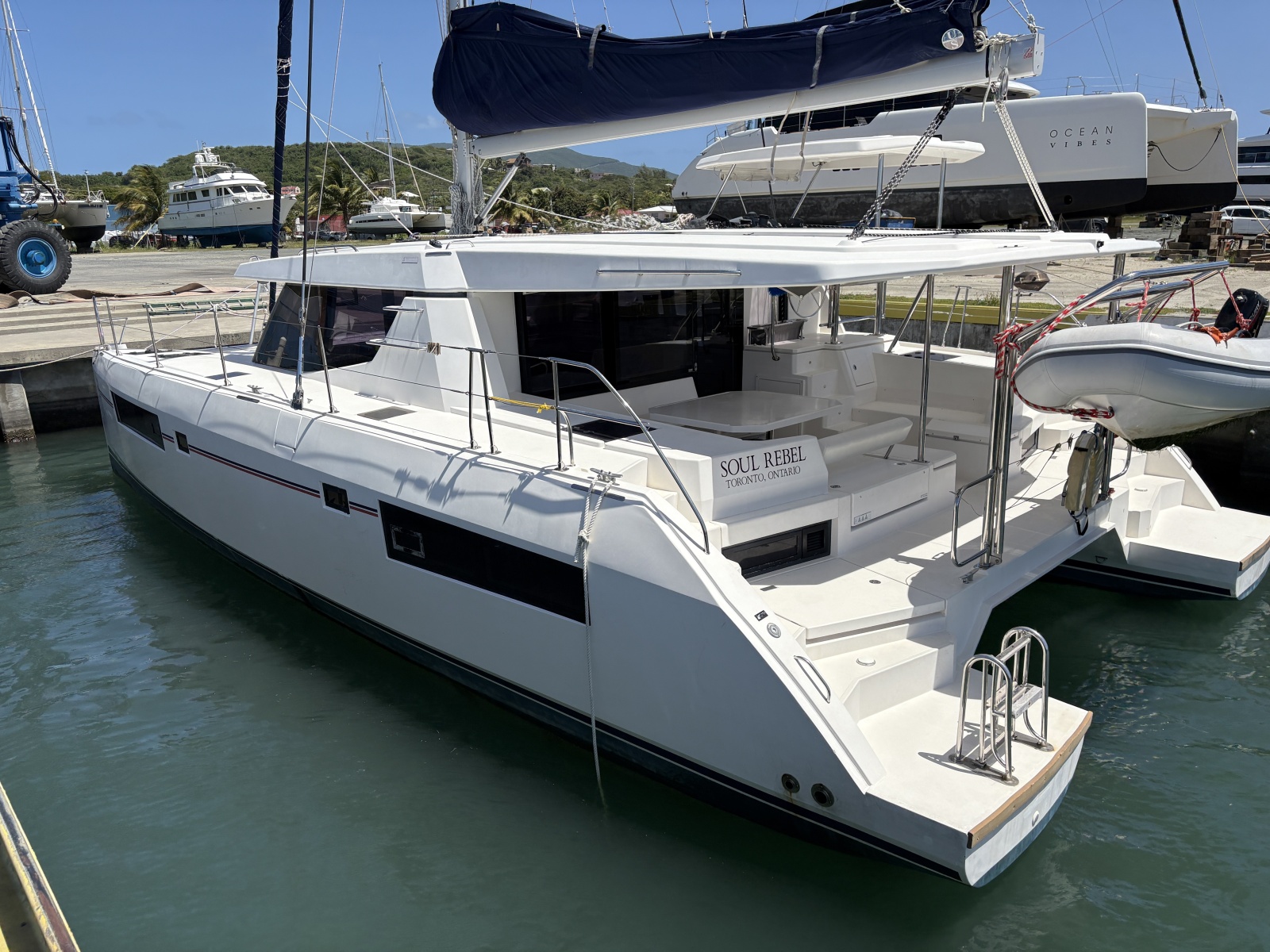 2019 Robertson & Caine Leopard 45 na sprzedaż (photo 3)