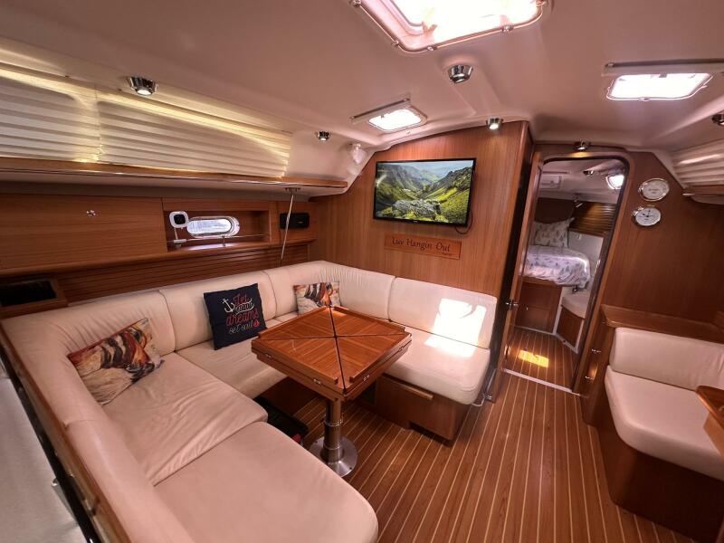 2013 Catalina 445 na sprzedaż (photo 27)