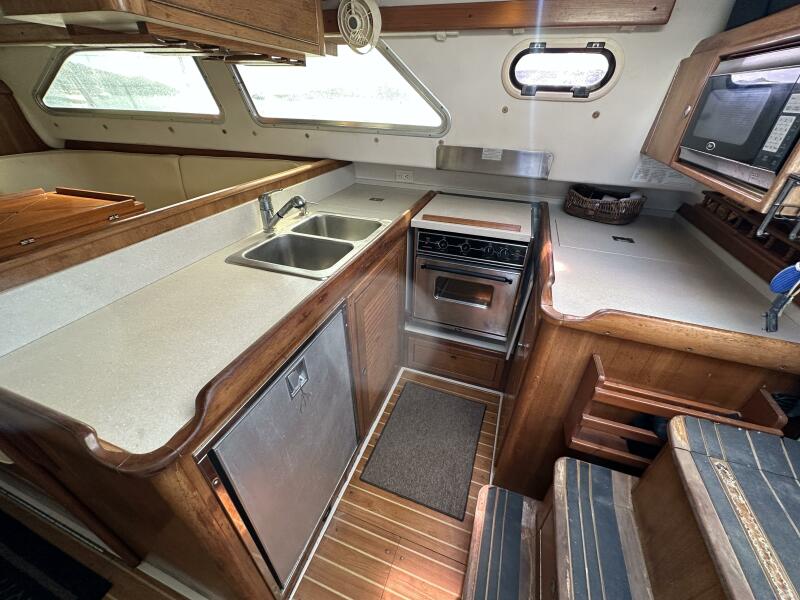 2008 Catalina Morgan 440 à vendre (photo 8)
