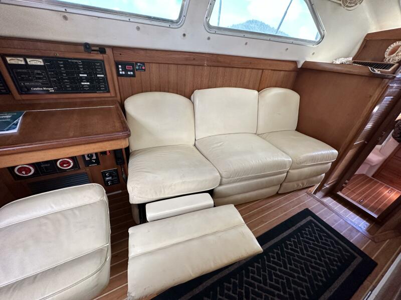2008 Catalina Morgan 440 à vendre (photo 9)