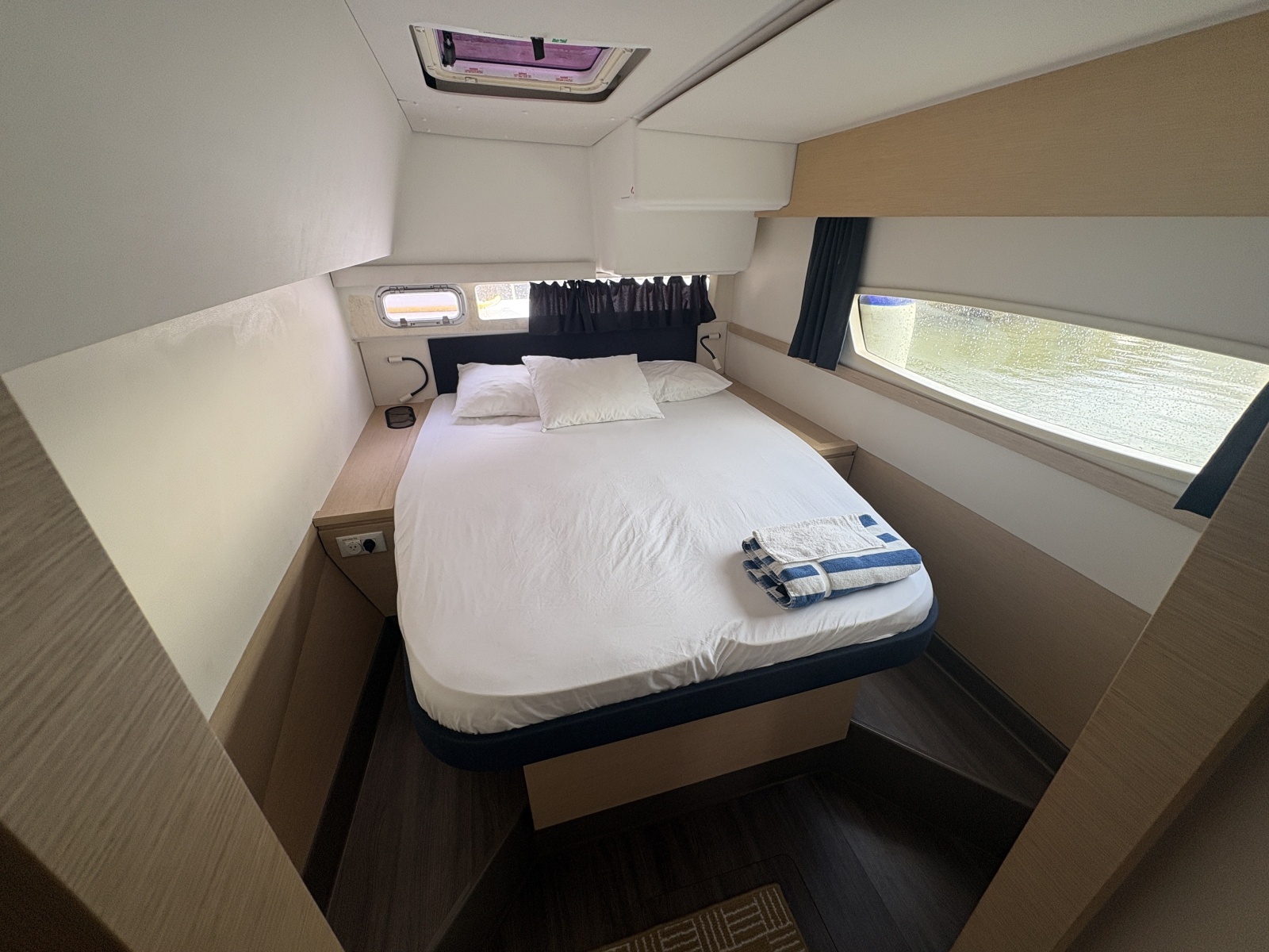 2017 Fountaine Pajot Helia 44 Evolution Oceanic Package zu verkaufen (photo 20)