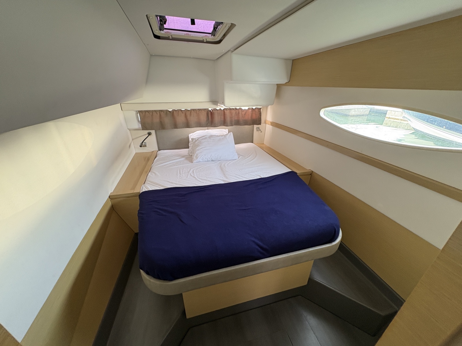 2015 Fountaine Pajot Helia 44 for sale (photo 32)