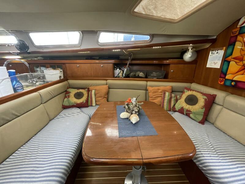 2004 Hunter 44 Aft Cockpit na sprzedaż (photo 17)