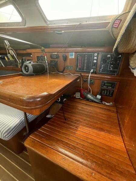 2004 Hunter 44 Aft Cockpit na sprzedaż (photo 21)