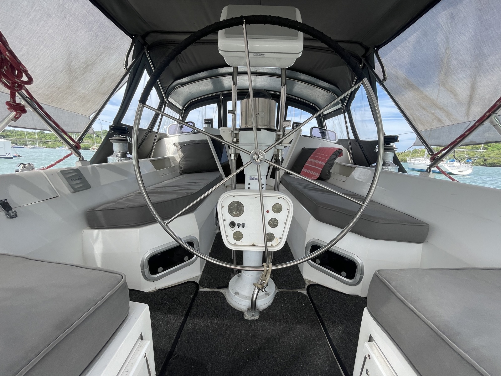 1995 Catalina 42 Mark 1 à vendre (photo 11)