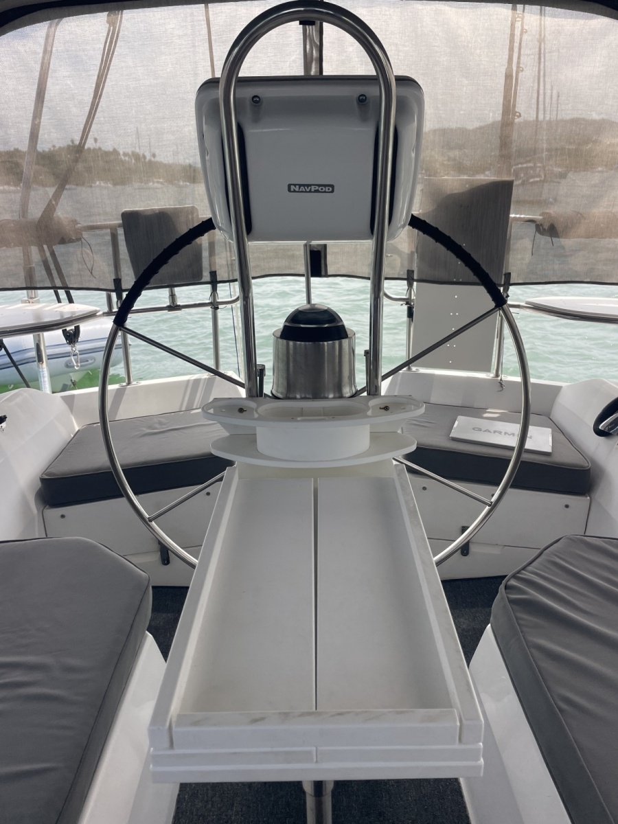 1995 Catalina 42 Mark 1 à vendre (photo 12)