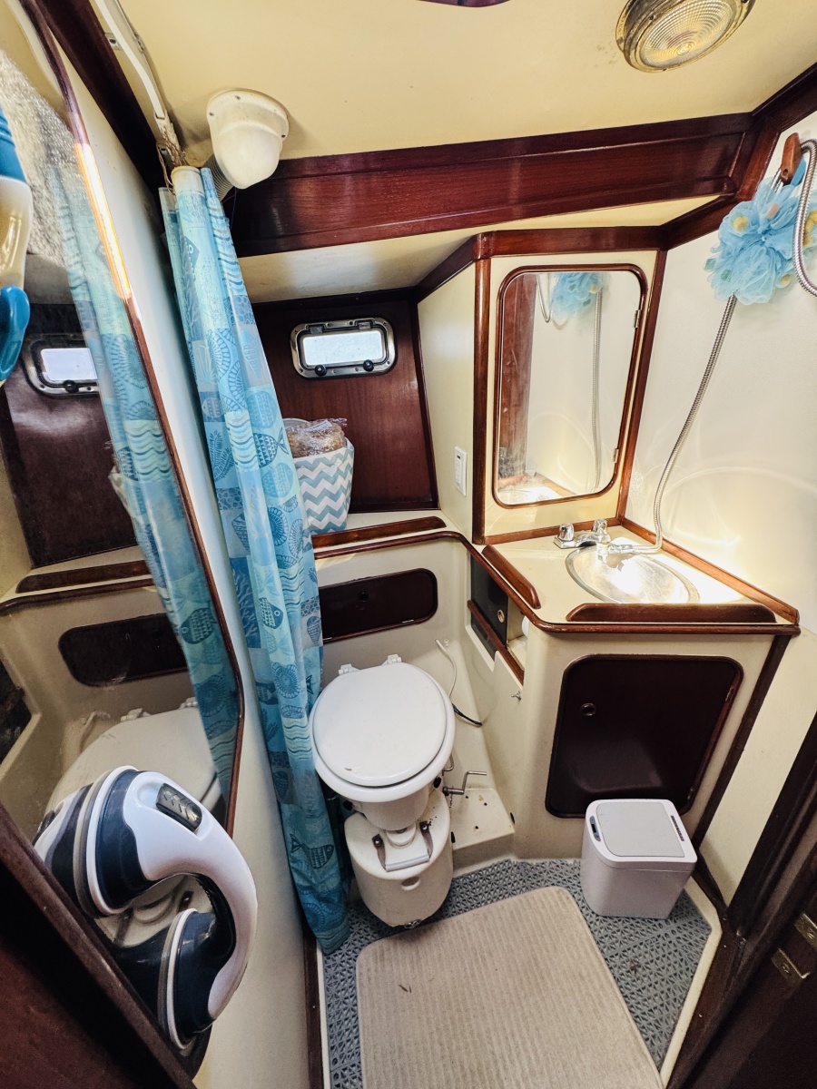 1982 Irwin 41 CC Ketch en venta (photo 22)