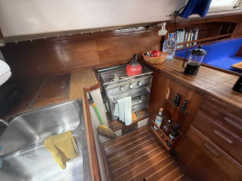 1979 Capital Newport 41S in vendita (photo 13)