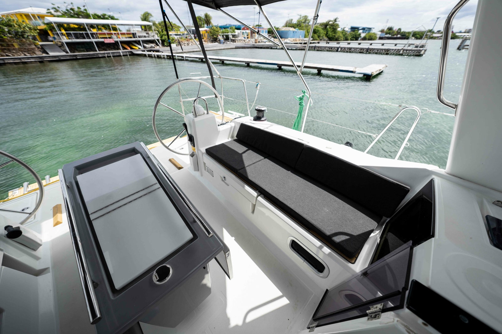 2017 Beneteau Oceanis 41 à vendre (photo 6)