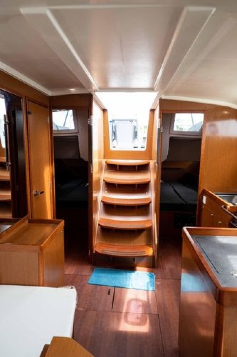 2017 Beneteau Oceanis 41 à vendre (photo 9)