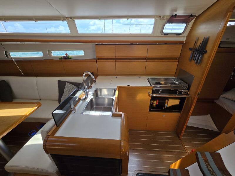 2013 Jeanneau Sun Odyssey 409 for sale (photo 14)