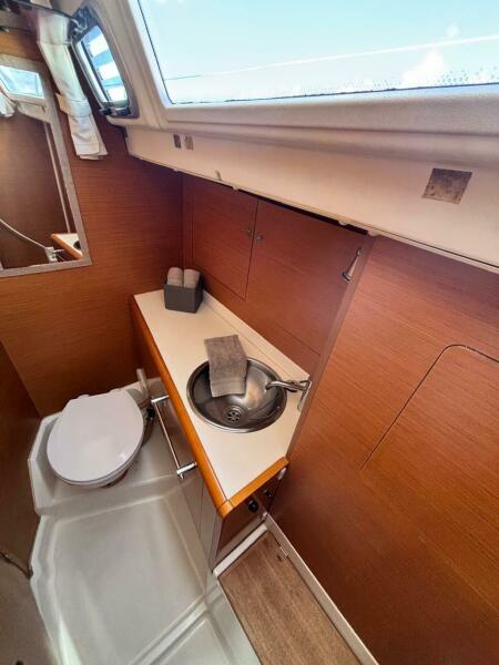 2013 Jeanneau Sun Odyssey 409 for sale (photo 19)