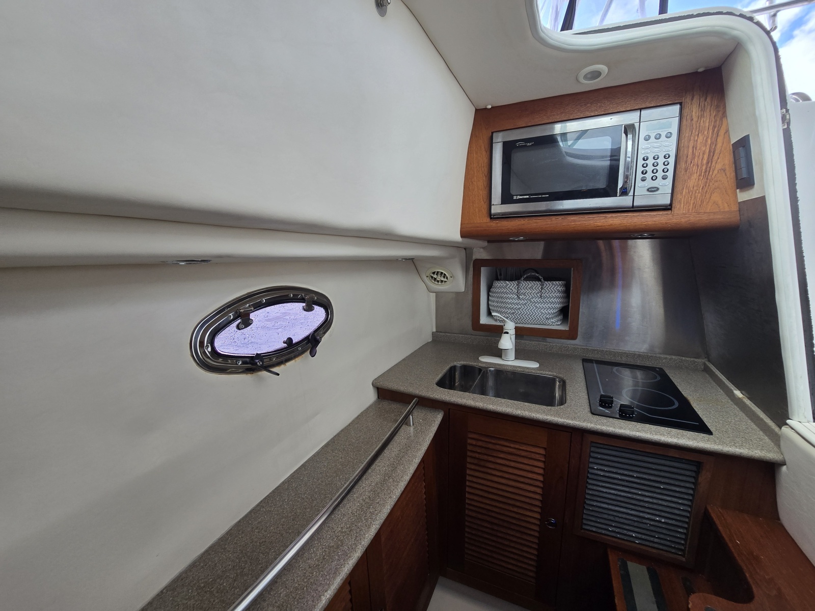 2004 Glacier Bay 3470 for sale (photo 25)