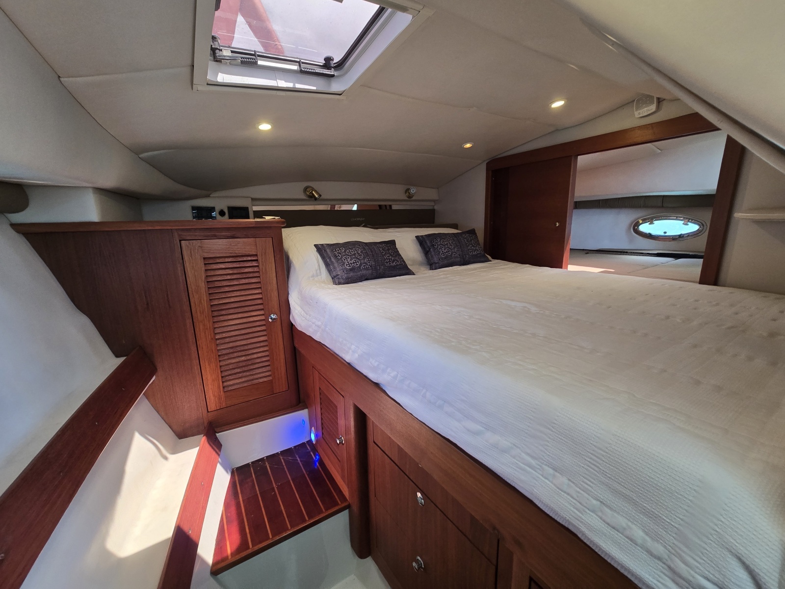 2004 Glacier Bay 3470 for sale (photo 27)
