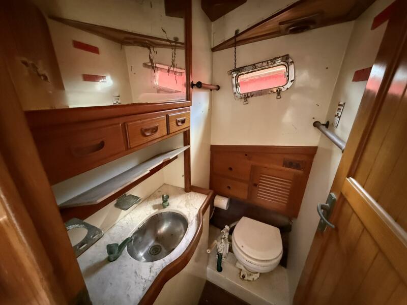 1986 Lord Nelson 37 #49 à vendre (photo 24)