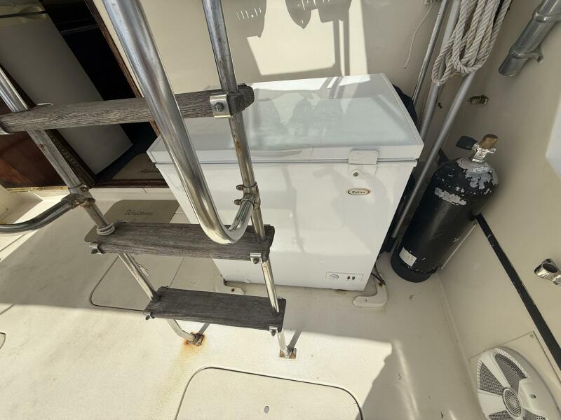 1979 Hatteras 37 Convertible zu verkaufen (photo 9)