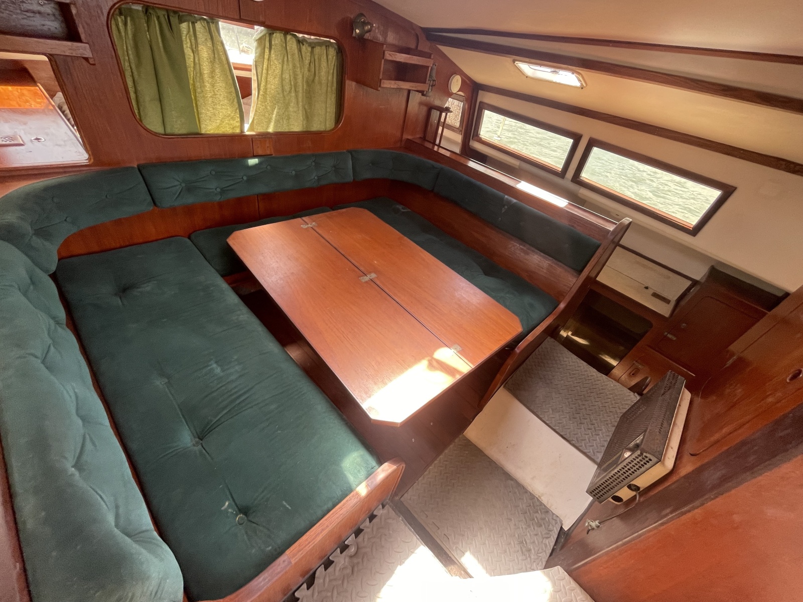 1985 Prout Snowgoose 37 na sprzedaż (photo 17)