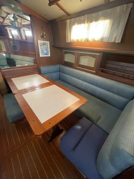 1987 Gozzard 36 for sale (photo 17)