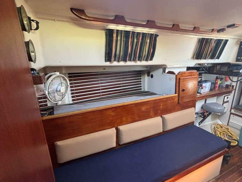 1980 Pearson 365 Ketch zu verkaufen (photo 13)