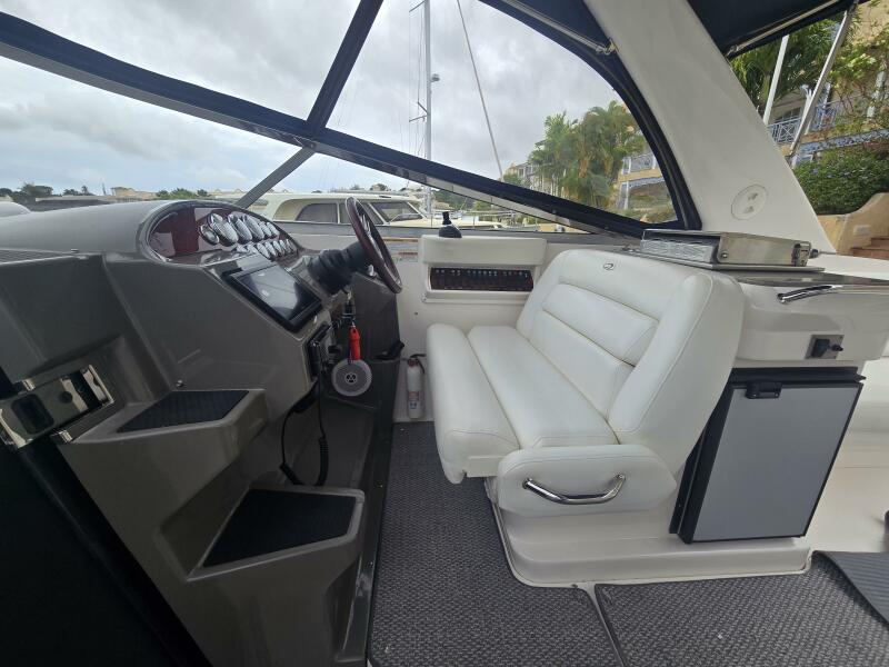 2011 Regal 3350 en venta (photo 7)