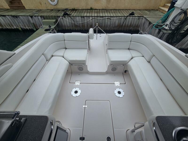 2011 Regal 3350 en venta (photo 10)