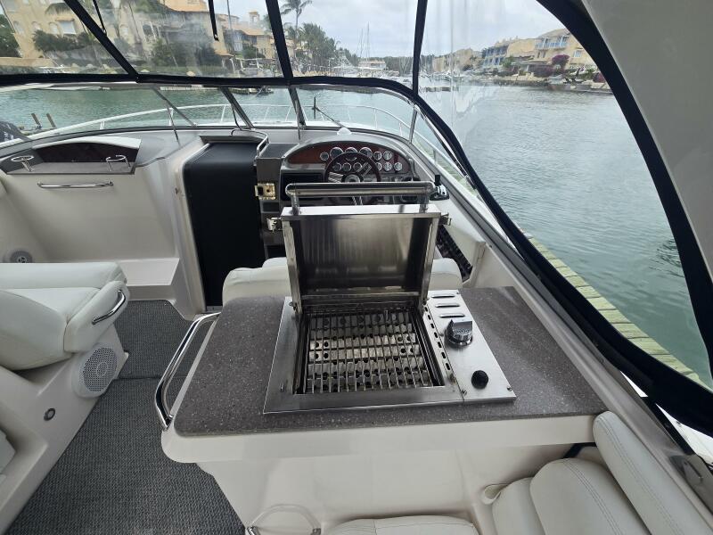 2011 Regal 3350 en venta (photo 11)
