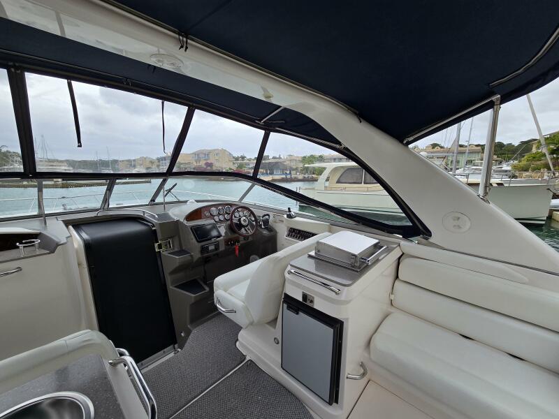 2011 Regal 3350 en venta (photo 12)