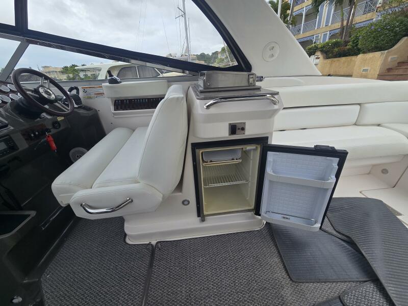 2011 Regal 3350 en venta (photo 13)