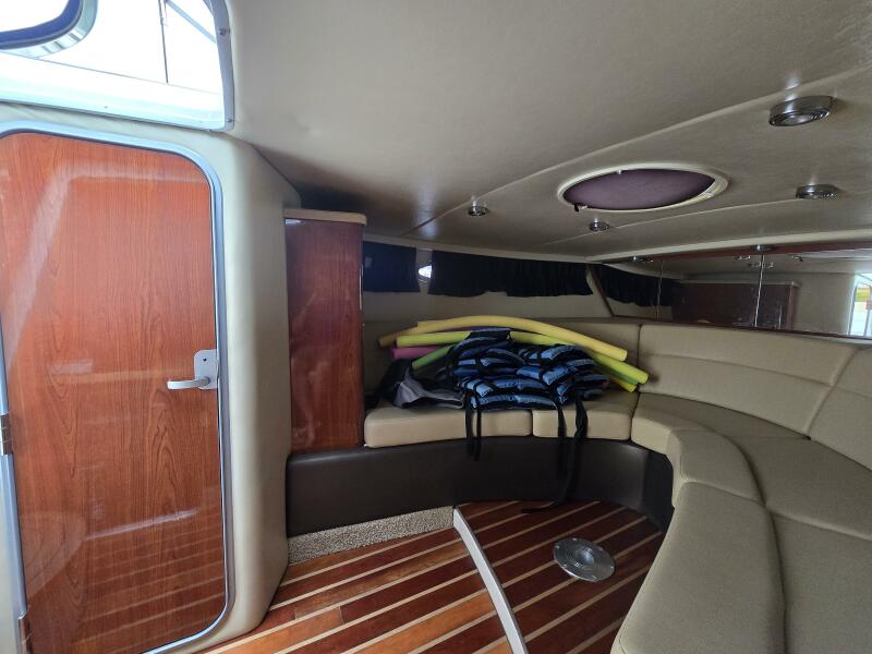 2011 Regal 3350 en venta (photo 17)