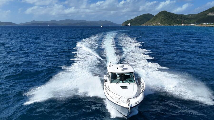 2013 Boston Whaler Conquest 315 en venta (photo 2)