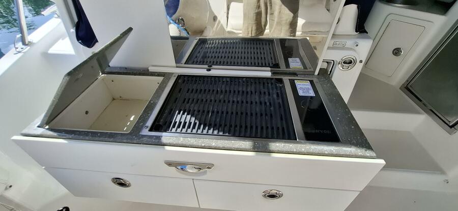 2013 Boston Whaler Conquest 315 en venta (photo 20)