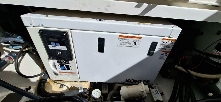 2013 Boston Whaler Conquest 315 en venta (photo 26)
