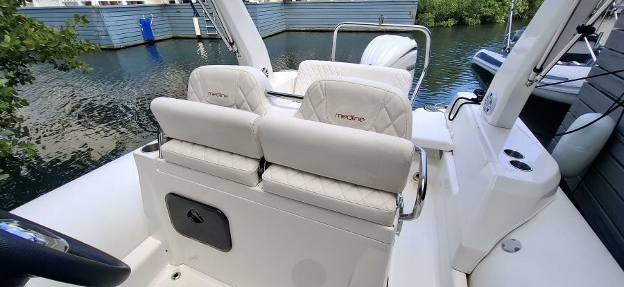 2025 Zodiac Medline 7.5 GT à vendre (photo 4)