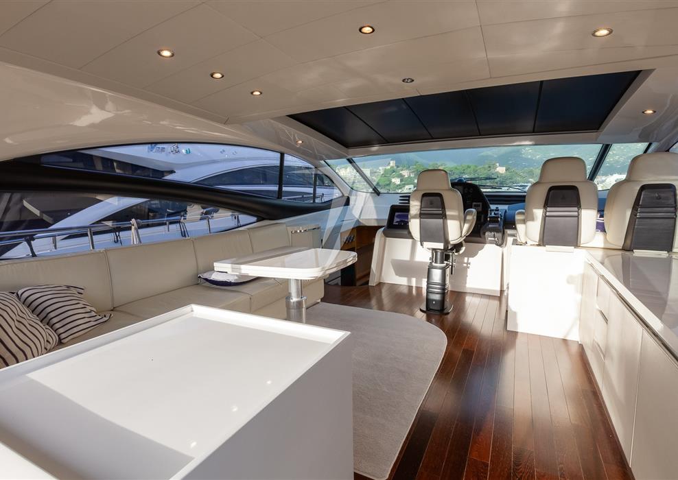 2005 Pershing 62 zu verkaufen (photo 2)
