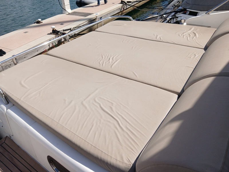 2011 Princess V62 for sale (photo 7)