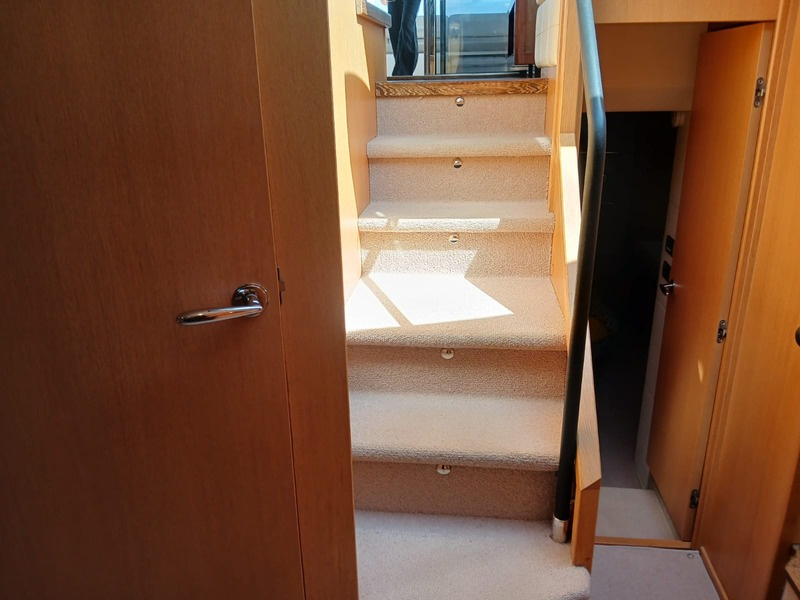2011 Princess V62 for sale (photo 23)