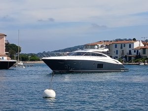 Princess V62