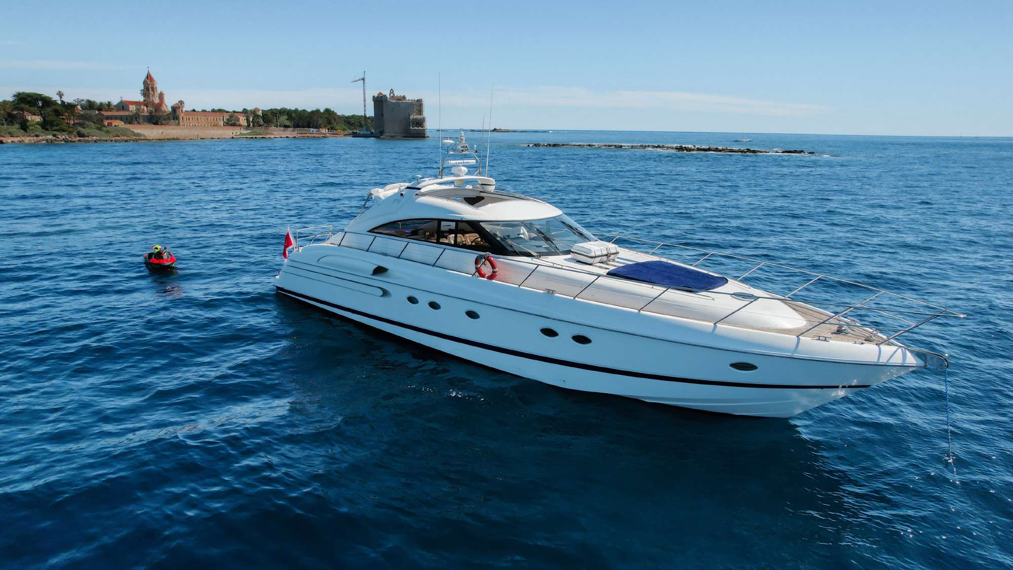 2003 Princess V65 for sale (photo 2)