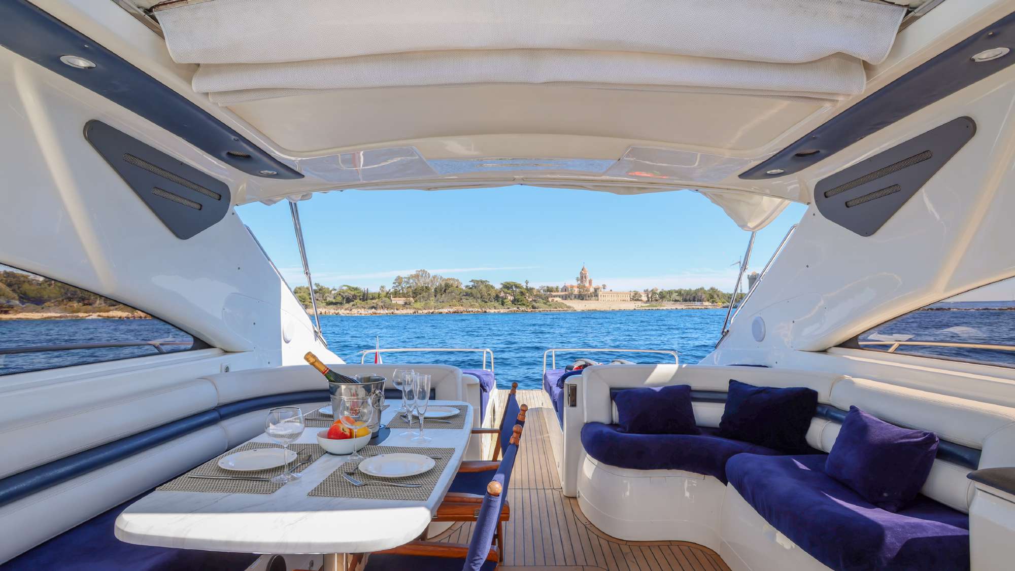 2003 Princess V65 for sale (photo 8)
