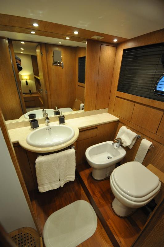 1986 Cantieri di Pisa Akhir 22 in vendita (photo 10)