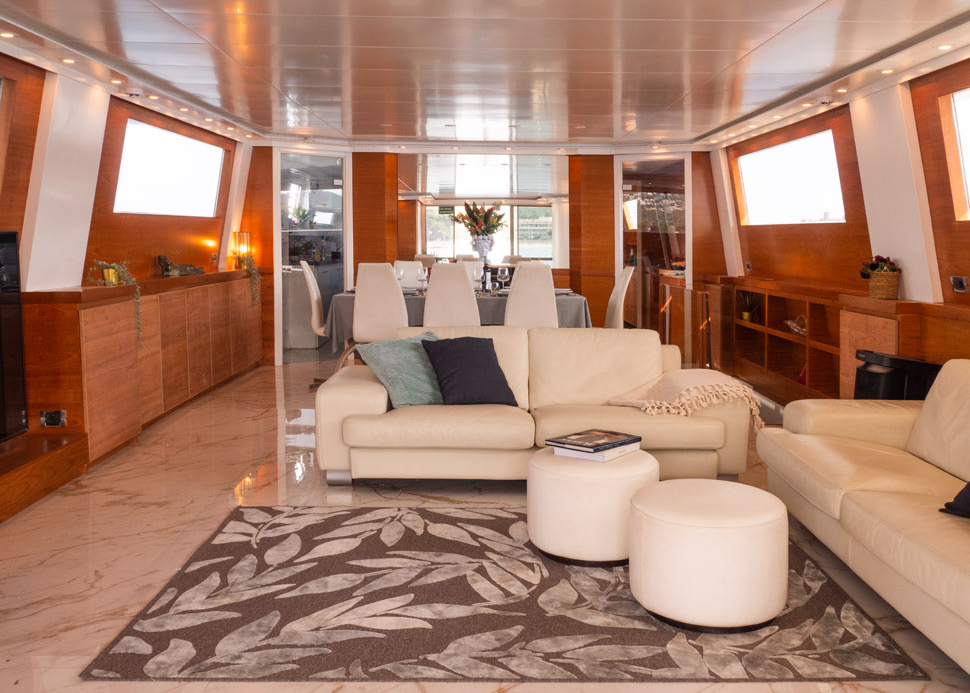 2001 Falcon Yachts Falcon 100 en alquiler (photo 3)