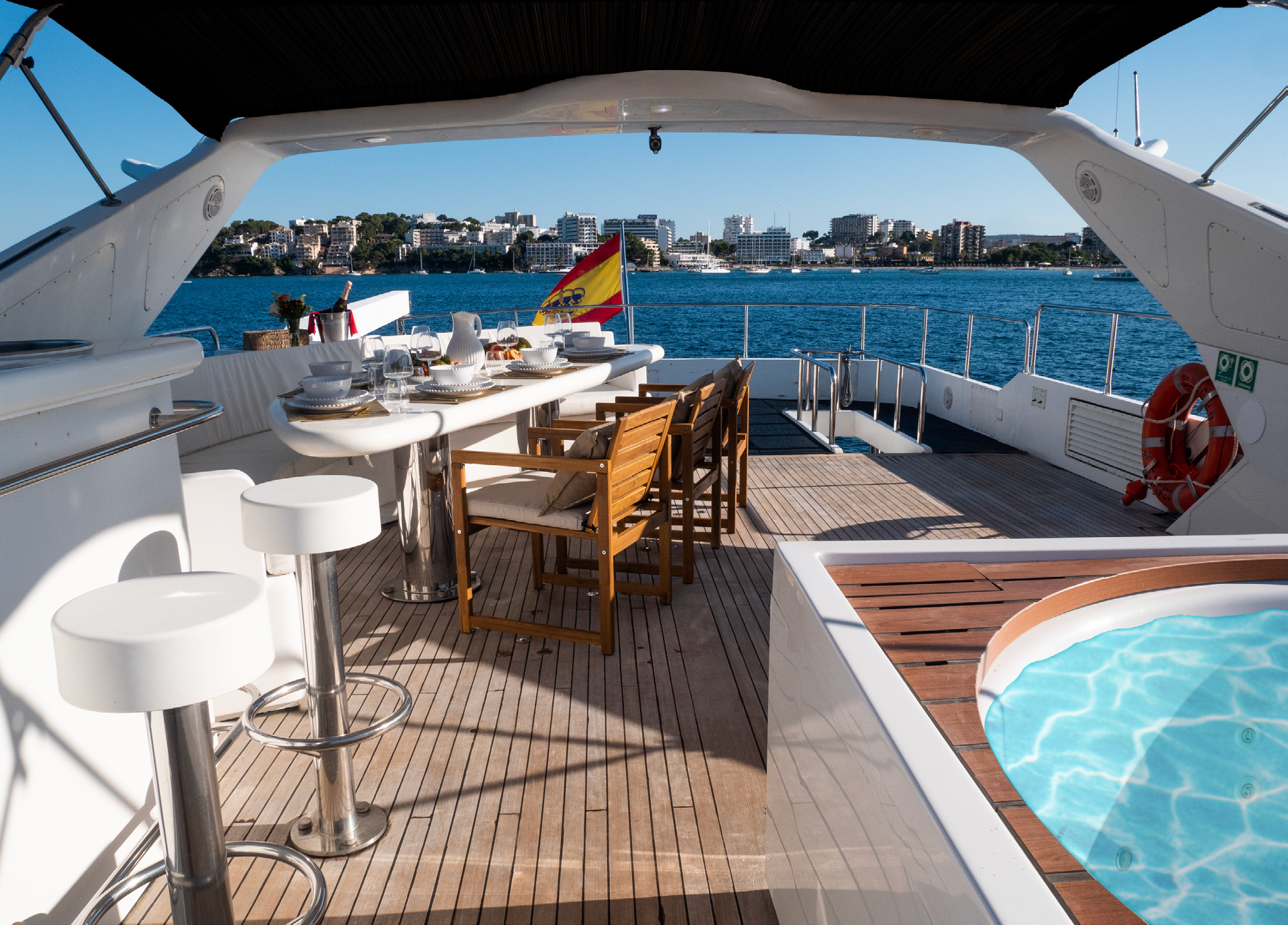 2001 Falcon Yachts Falcon 100 en alquiler (photo 17)