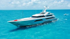 Feadship W