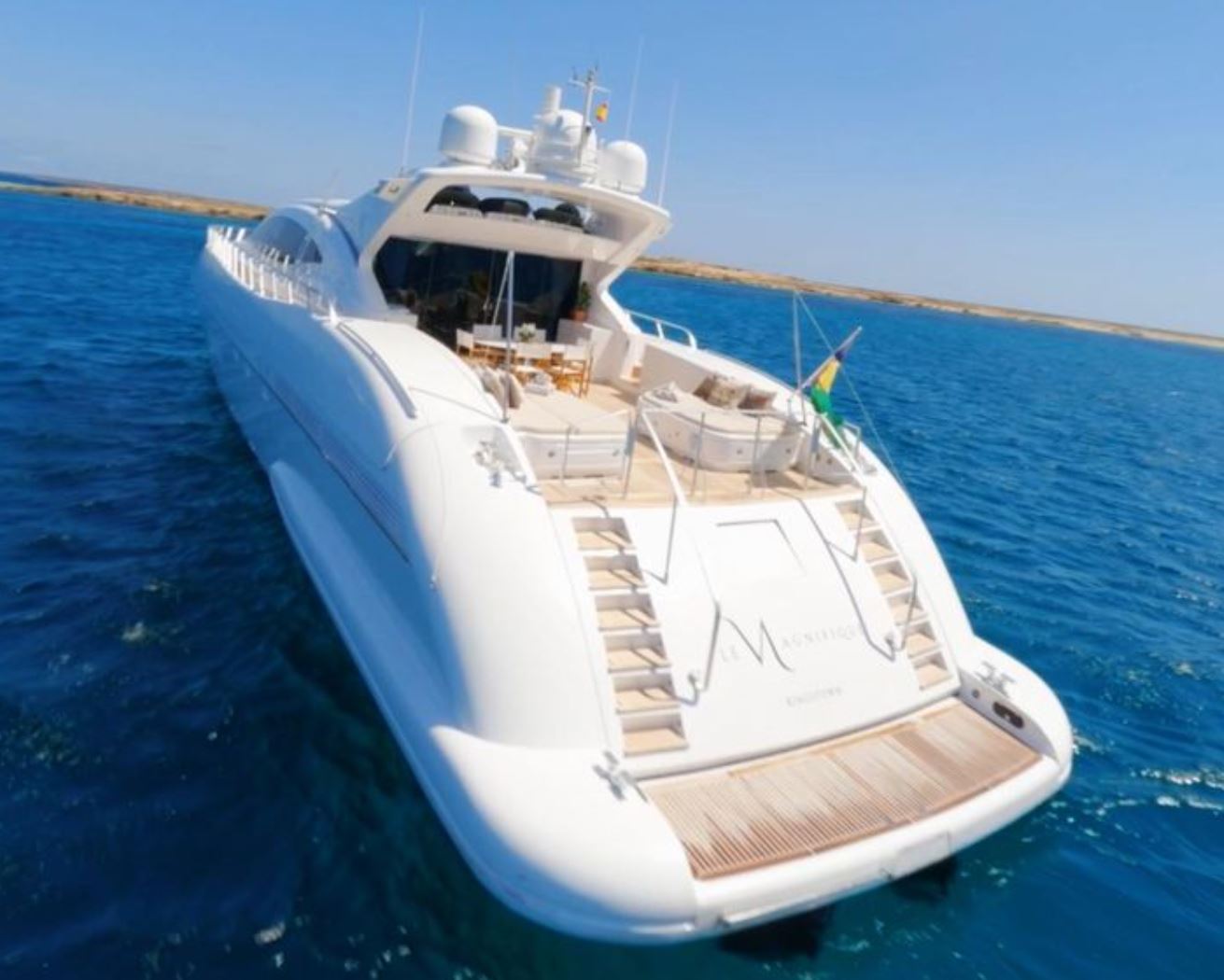 2003 Overmarine Group SPA Mangusta 108 na sprzedaż (photo 4)