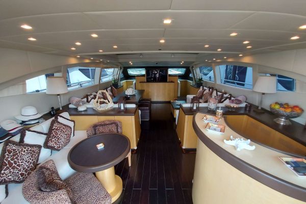 2006 Overmarine Mangusta 92 te koop (photo 13)