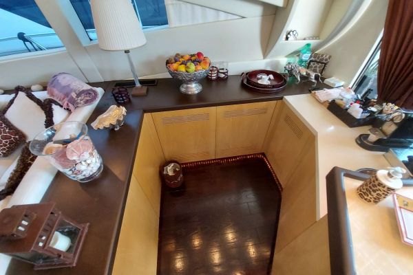 2006 Overmarine Mangusta 92 te koop (photo 14)