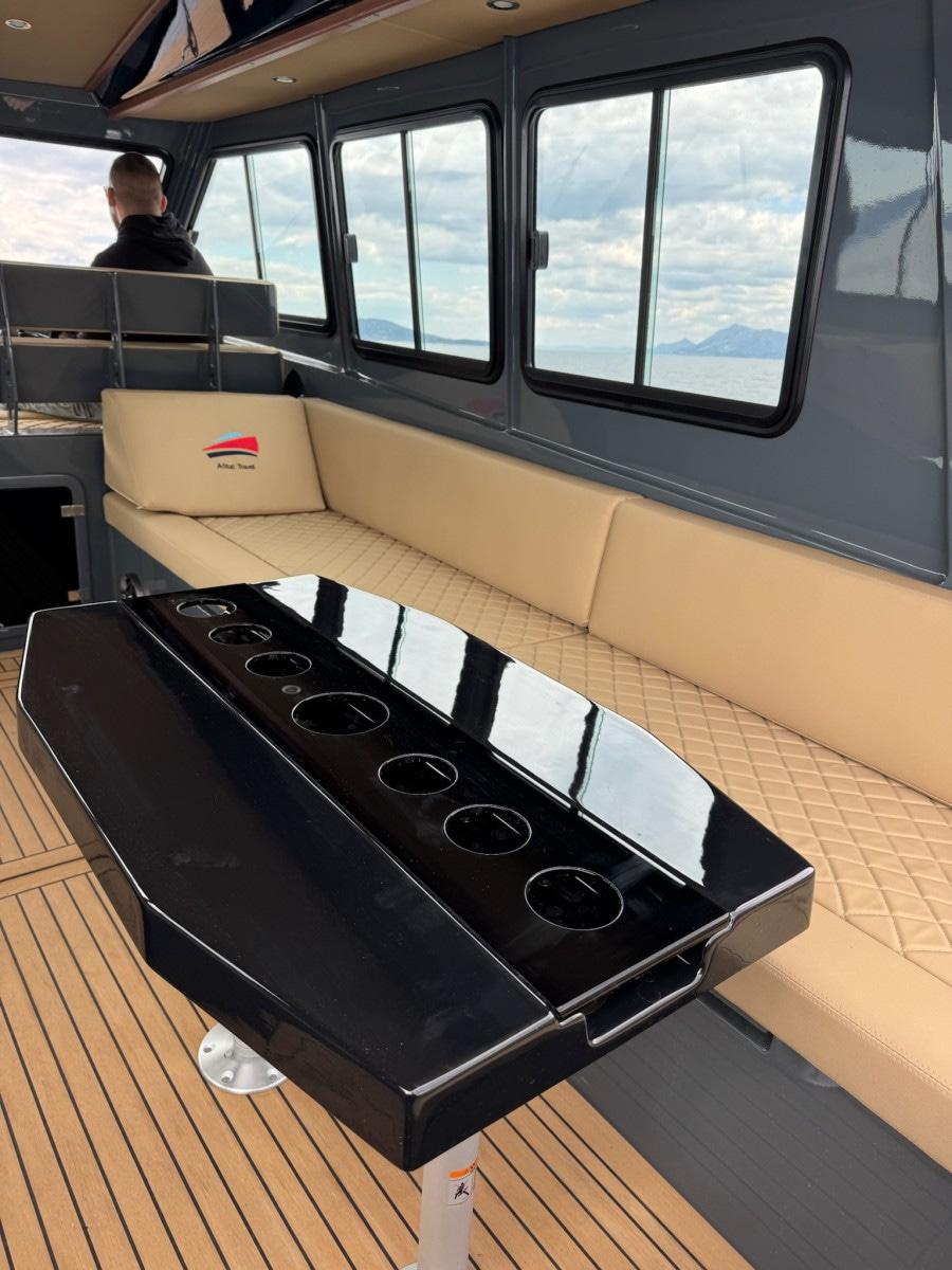2025 Colnago 35 Cabin a noleggio (photo 3)