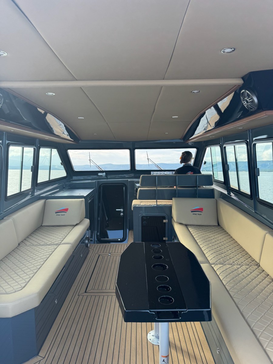2025 Colnago 35 Cabin a noleggio (photo 13)